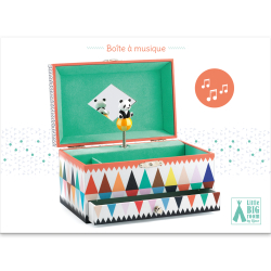 Panda: hracia skrinka so zsuvkou a prieinkom na prstienky